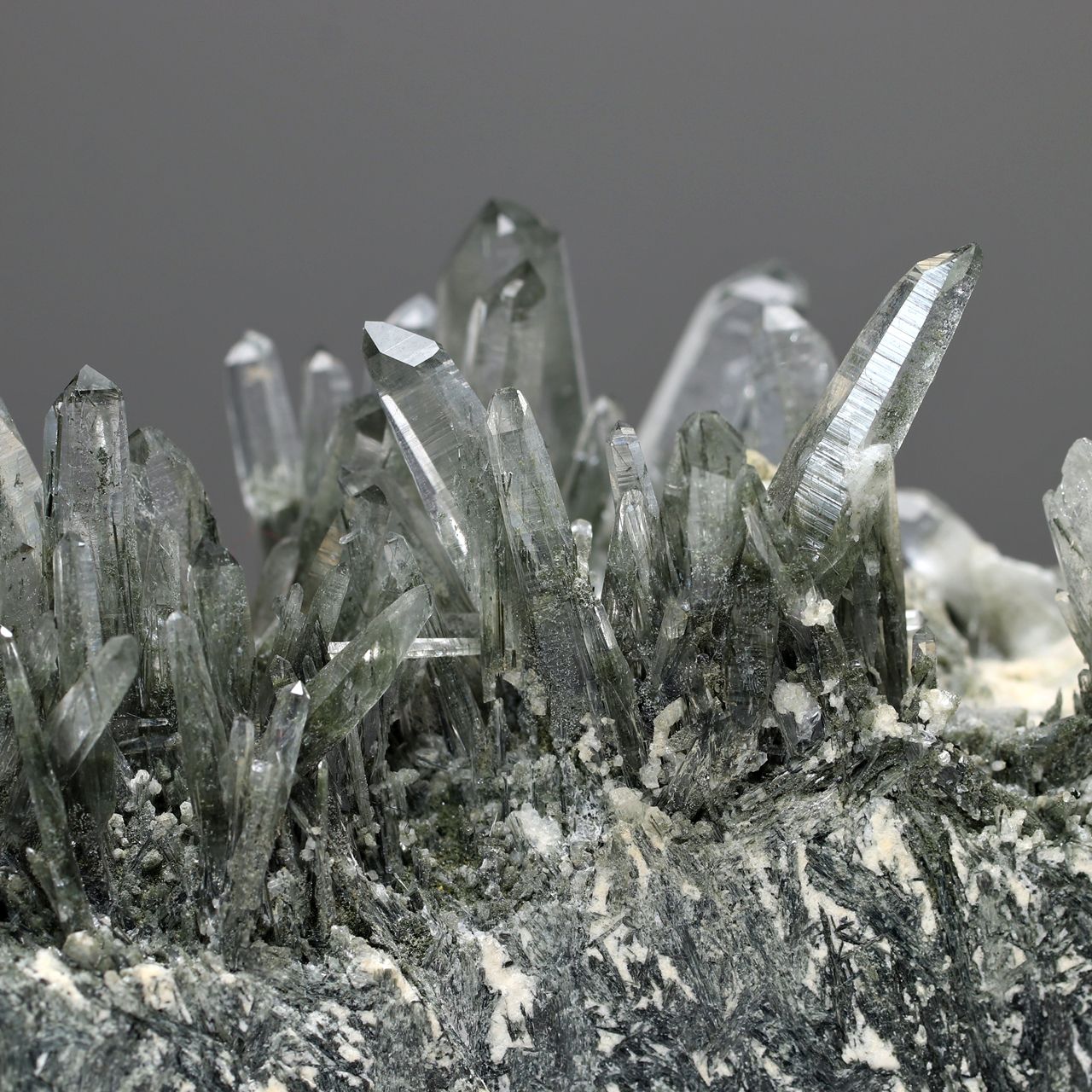 ガネッシュヒマール産ヒマラヤ水晶クラスター(原石555g)-slide-6