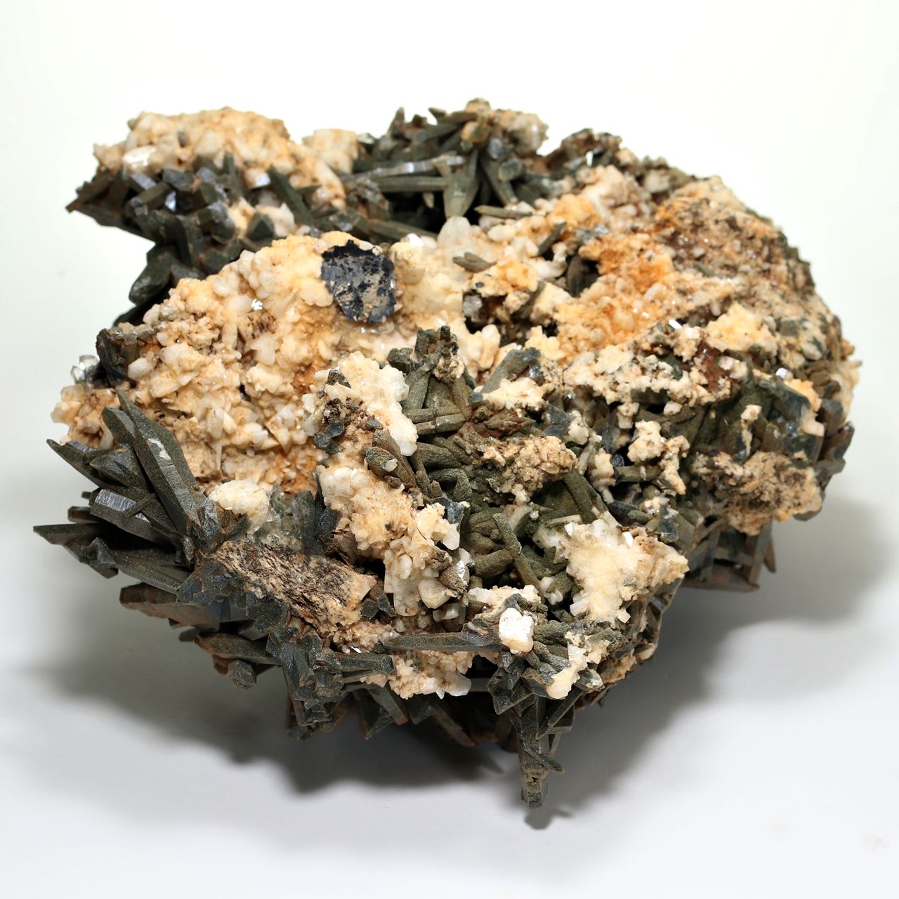 ガネッシュヒマール産ヒマラヤ水晶クラスター(大型原石2.53kg)-slide-4