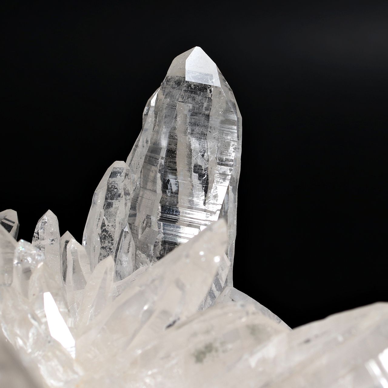 ガネッシュヒマール産ヒマラヤ水晶クラスター(大型原石2.84kg)-slide-5