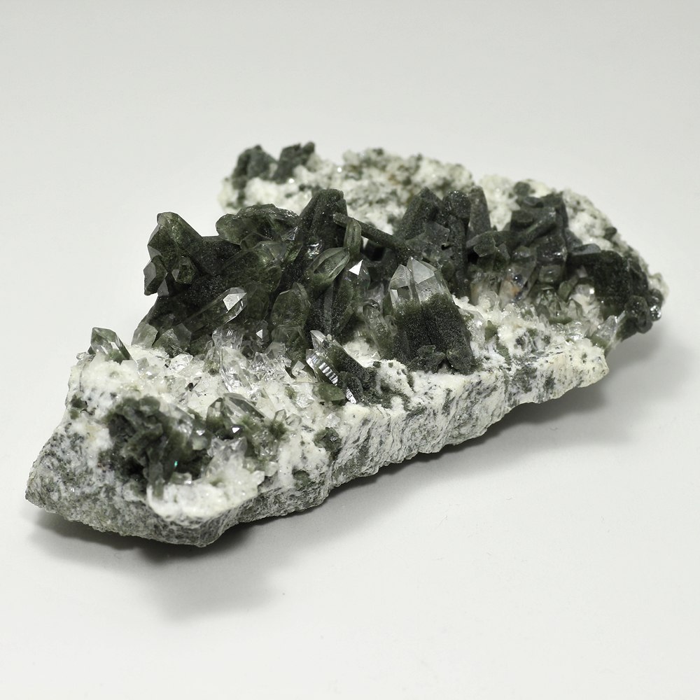 [高品質・ガネッシュヒマール産]ヒマラヤ水晶クラスター/原石