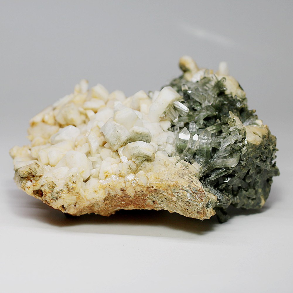 [ガネッシュヒマール産]ヒマラヤ水晶クラスター/原石（特別価格）