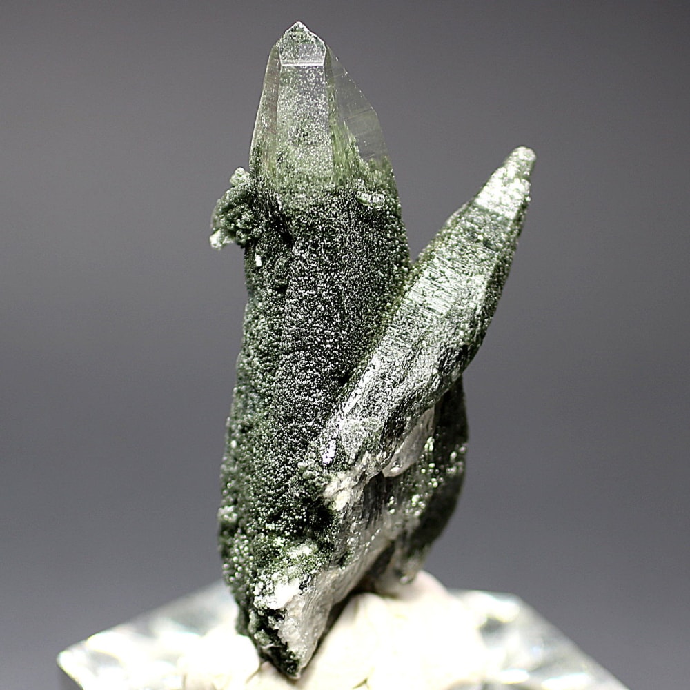 ガネッシュヒマール/ラパ産]ヒマラヤ水晶原石ナチュラルポイント（全長