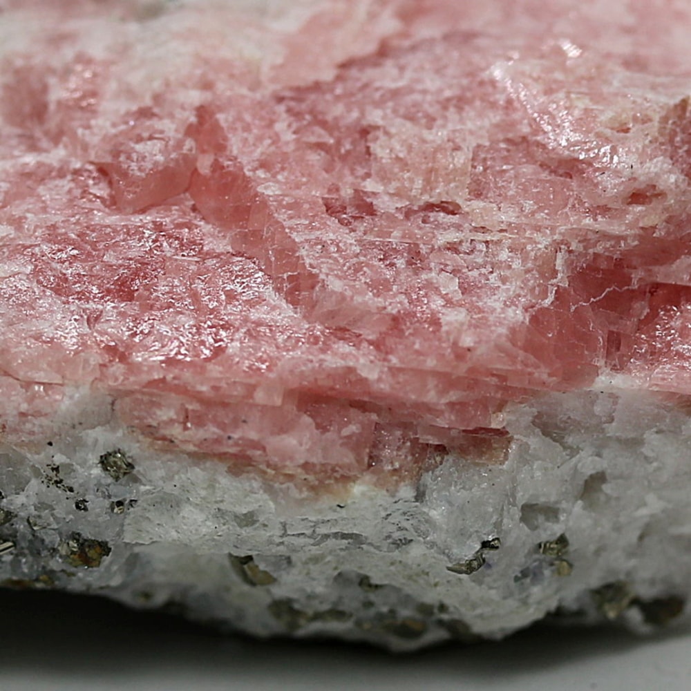 インカローズ結晶原石(ロードクロサイト)/パイライト共生(総重量73.6g)-slide-6