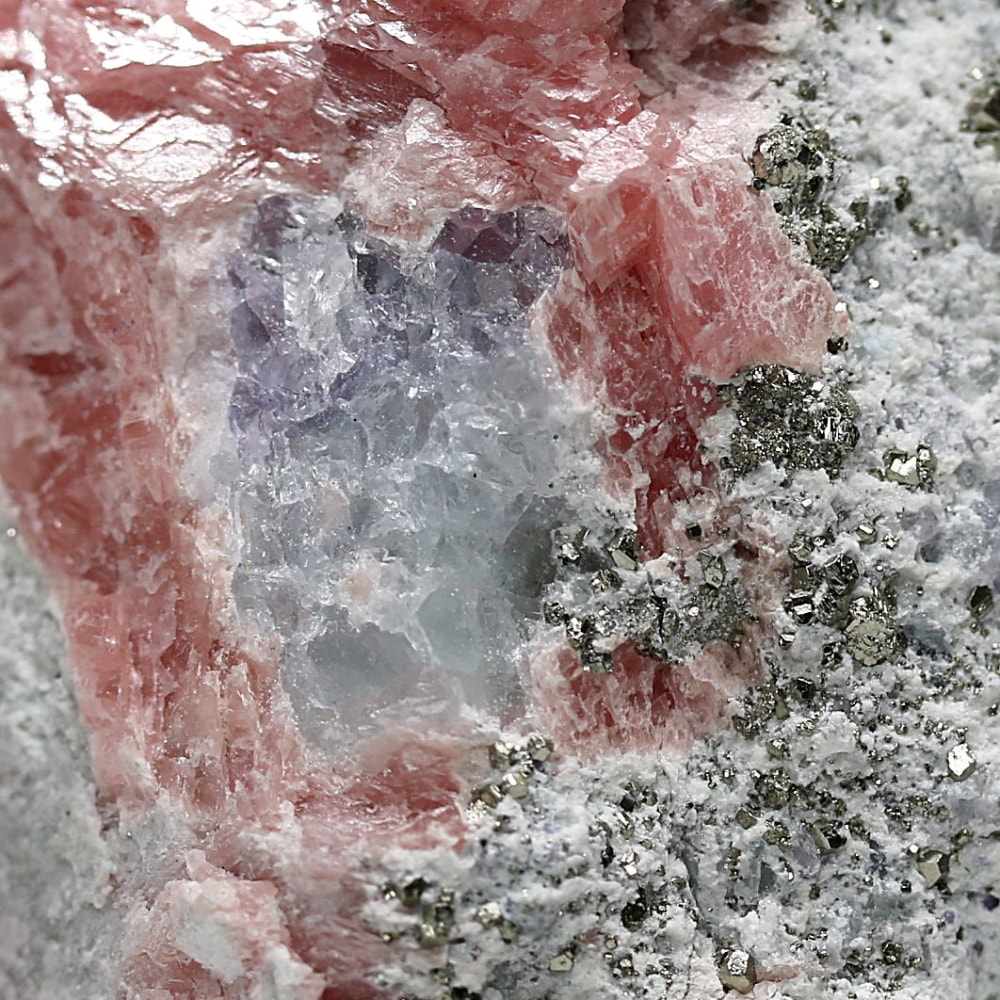 インカローズ結晶原石(ロードクロサイト)/フローライト&パイライト共生(総重量241g)-slide-7