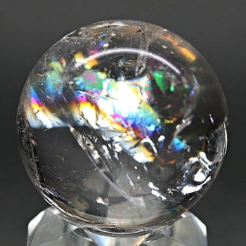 [高品質++]ブラジル産レインボー水晶玉/アイリスクォーツスフィア（丸玉直径約36.9mm）(IRQ-SP0699IS)