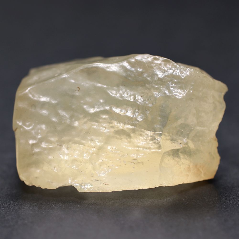 [高品質]天然リビアングラス原石（22.4g・特別価格！）