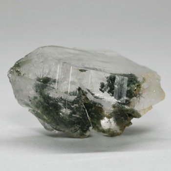 [特別価格/3A]インド/マニハール産ヒマラヤ水晶ナチュラルポイント／ルチル針状結晶内包（原石46.2g）(MALQ-NP0462IS)