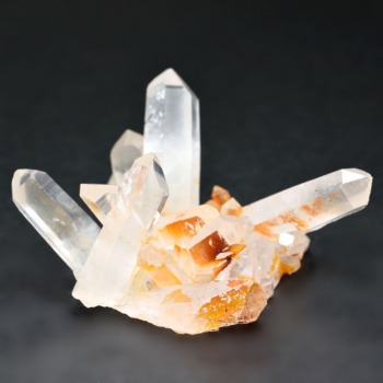 マダガスカル産水晶クラスター（未加工原石、群晶） - 埼玉県吉川市の