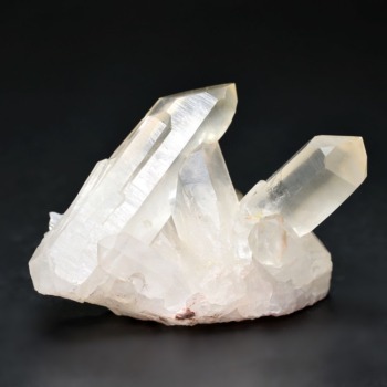 [高品質]マダガスカル産水晶クラスター/クリアイエロー（原石107g・タイムリンク・貫入水晶）(MDGC-CL0107IS)