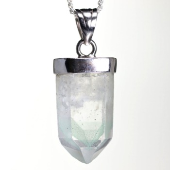 [特別価格/高品質]マダガスカル産グリーンファントムクォーツ原石ペンダントトップ（シルバー925）(MGGP-PT0201IS)