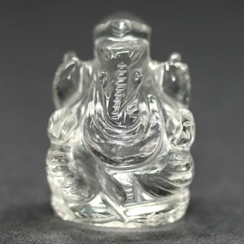 [高品質]インド/マニハール産ヒマラヤ水晶ガネーシャ像（高さ約2.3cm/ミニサイズ）(MHMS-GN2014IS)