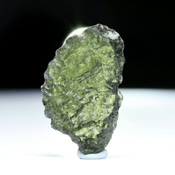 [チェコ共和国産]天然モルダバイト原石（3.6g）(MLDB-RF025IS)