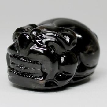 [中国/山東省産]モリオン彫刻/天然黒水晶（貔貅/ヒキュウ）(MOR-HK3808IS)