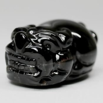 [中国/山東省産]モリオン彫刻/天然黒水晶（貔貅/ヒキュウ）(MOR-HK3811IS)