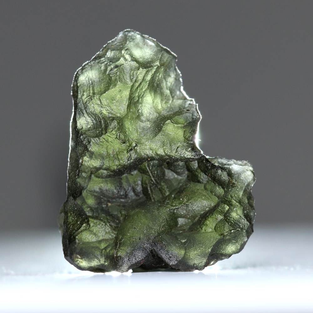 [高品質・チェコ共和国産]天然モルダバイト原石（6.5g）