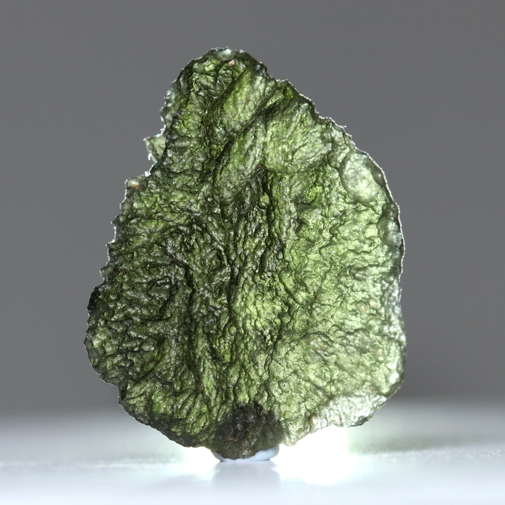 [高品質・チェコ共和国産]天然モルダバイト原石（5.3g）