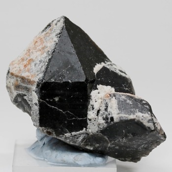 [高品質]ブラジル産モリオン原石/天然黒水晶（小さめサイズ64.8g/ナチュラルポイント）(MRB-CR0648IS)