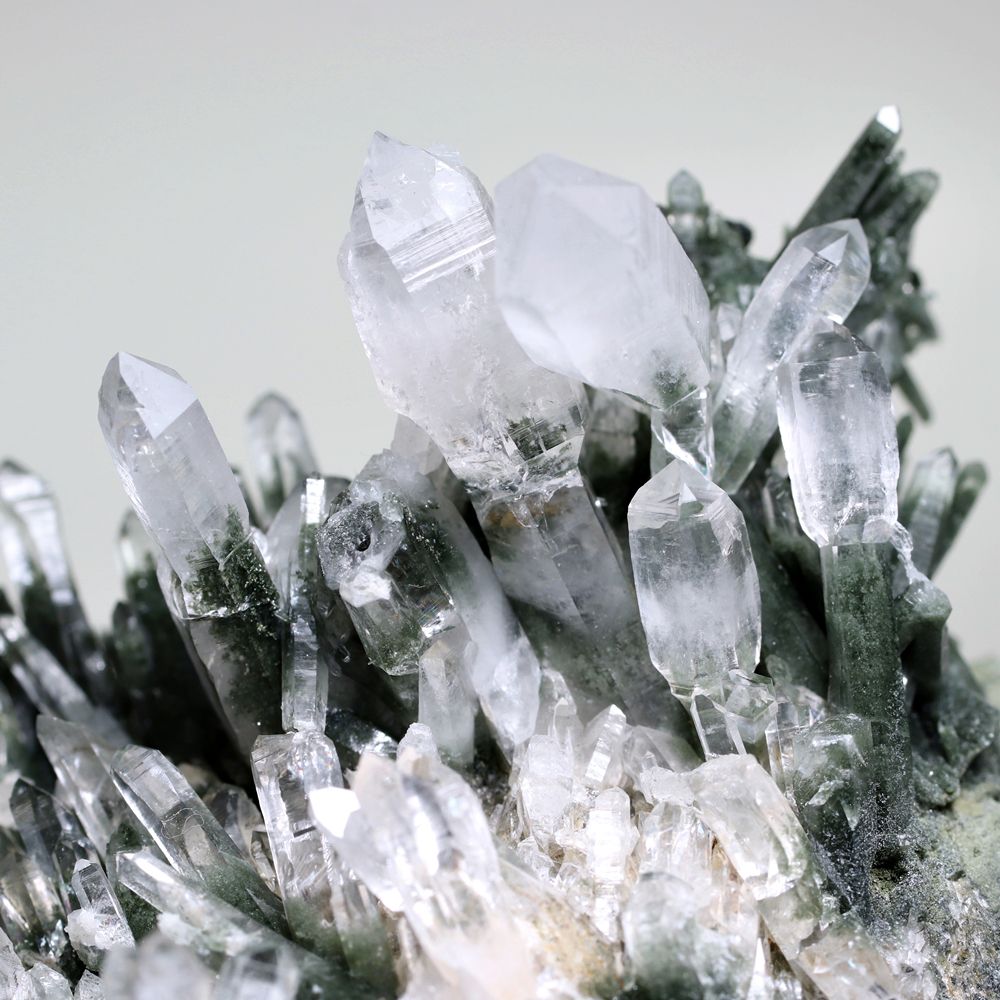 ガネッシュヒマール産ヒマラヤ水晶クラスター(原石395g)-slide-6