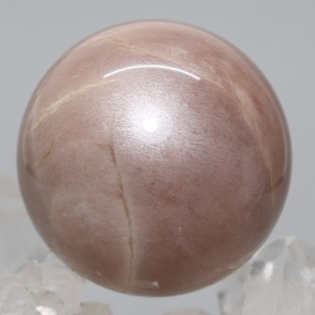 [高品質]タンザニア産オレンジブラウンムーンストーン丸玉/スフィア（直径39.0mm）(OBMS-SP0805IS)