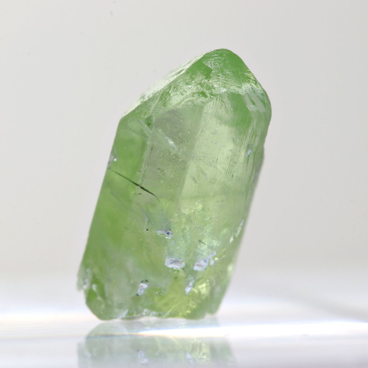 パキスタン産ペリドット結晶原石(0.87g)-slide-1