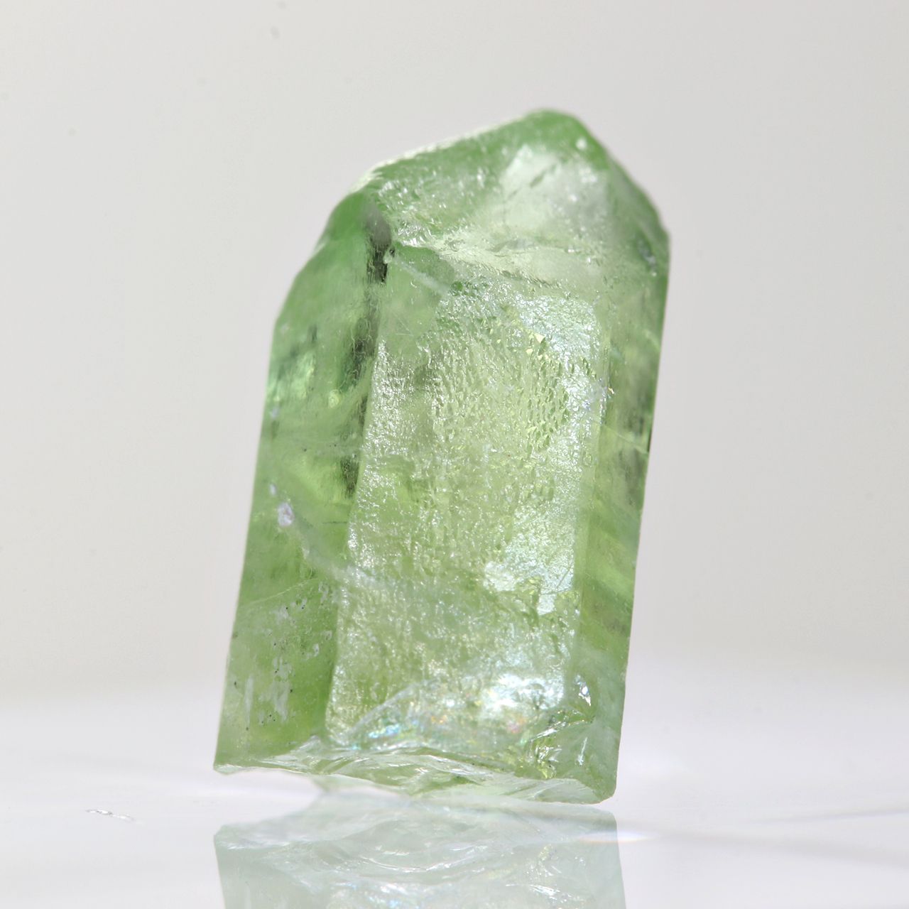パキスタン産ペリドット結晶原石(0.87g)-slide-4