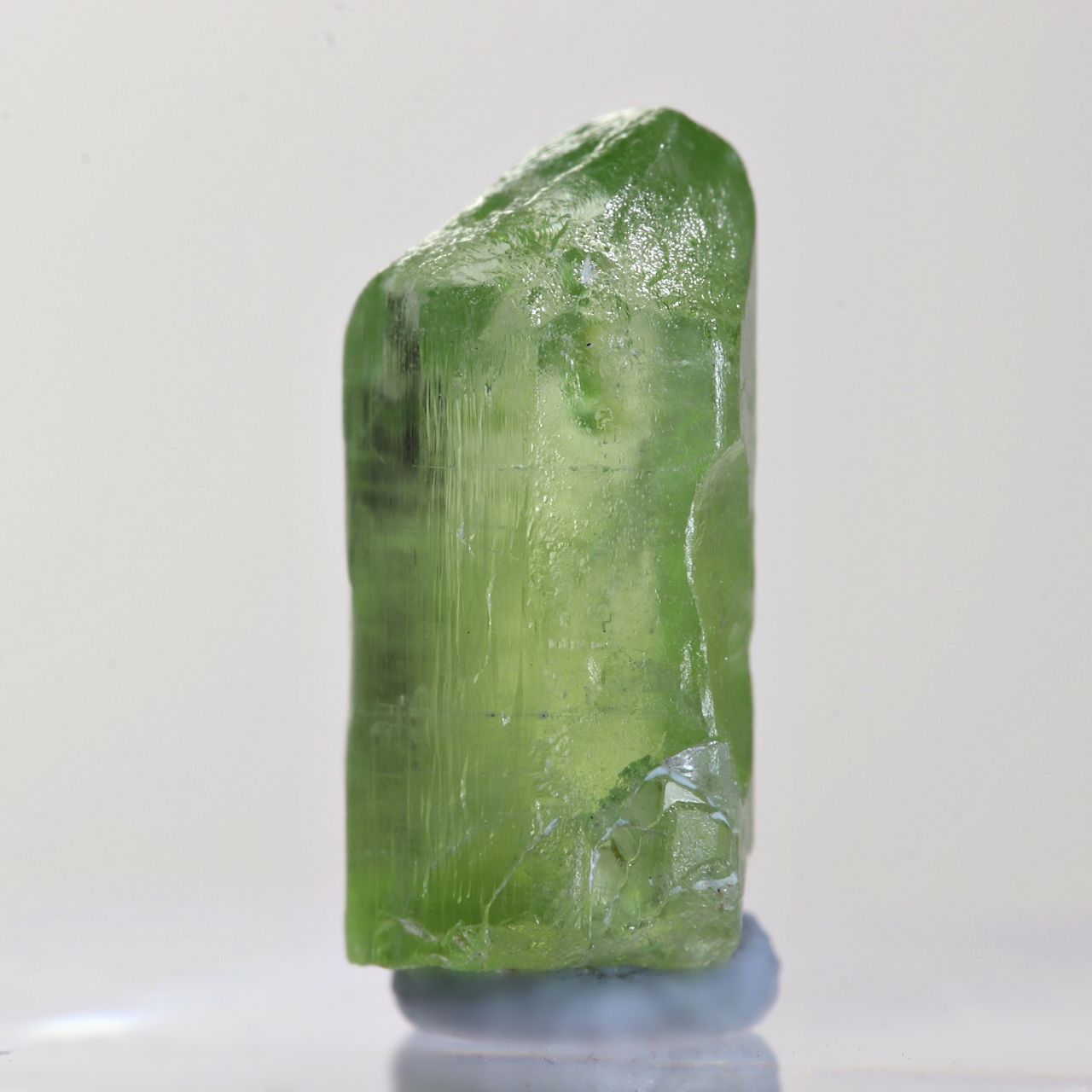 パキスタン産ペリドット結晶原石(1.00g)-slide-1