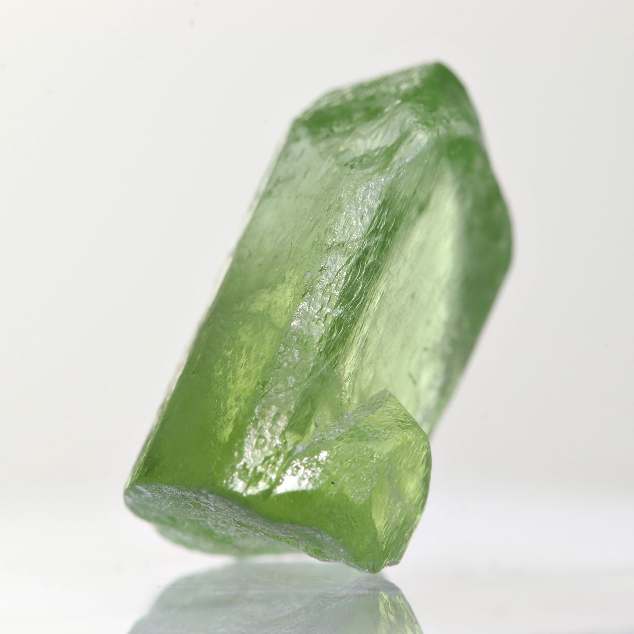 パキスタン産ペリドット結晶原石(1.37g)-slide-2