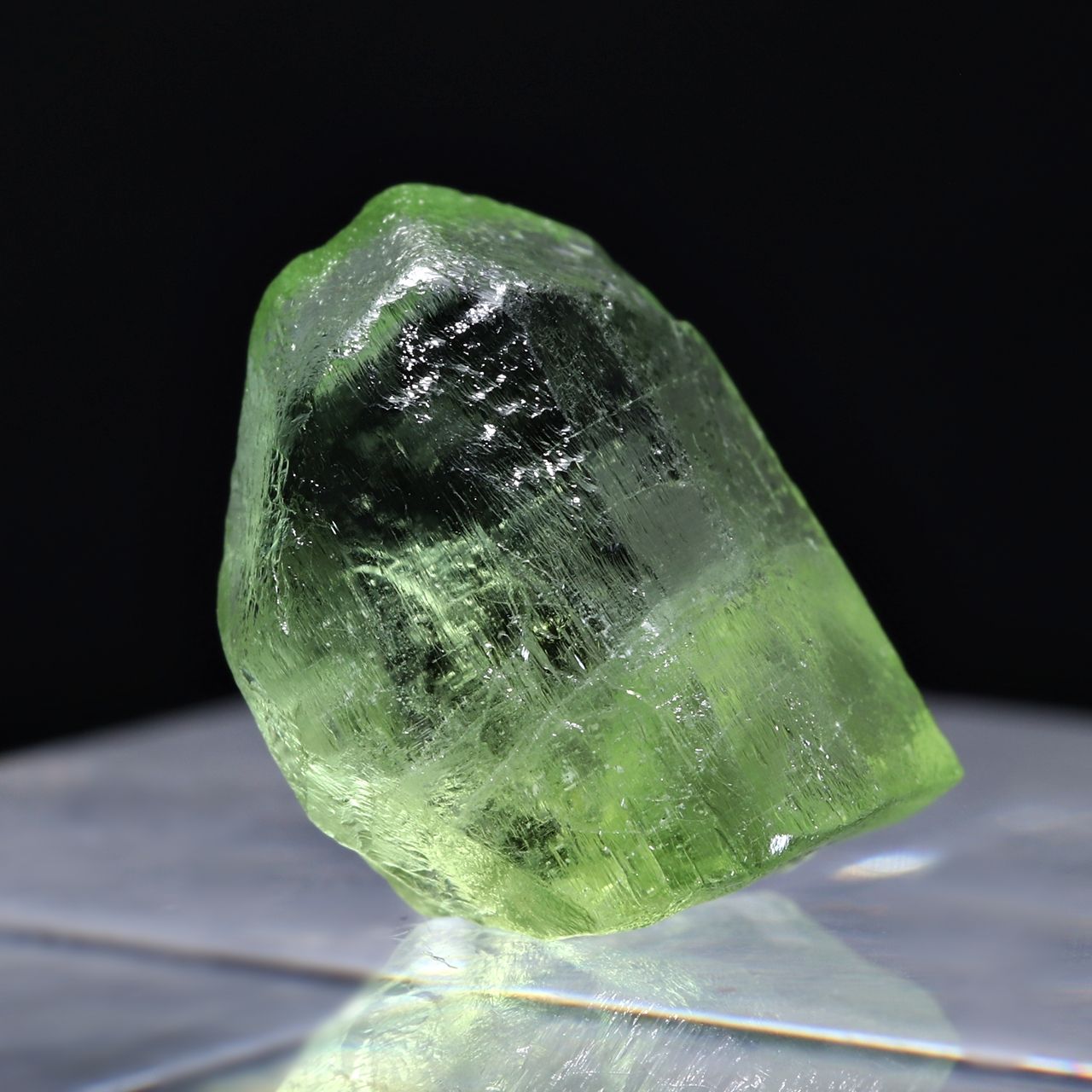 パキスタン産ペリドット結晶原石(1.37g)-slide-5
