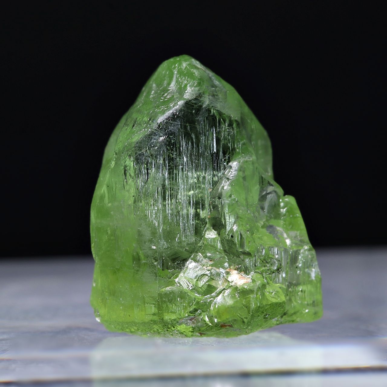 パキスタン産ペリドット結晶原石(1.75g)-slide-5