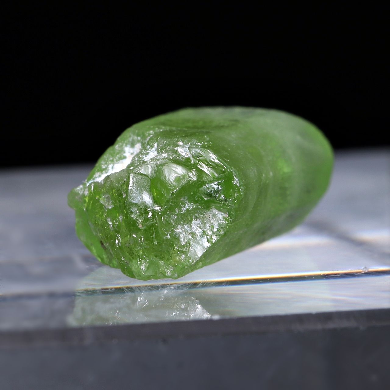 パキスタン産ペリドット結晶原石(1.80g)-slide-6