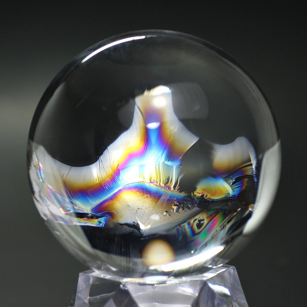 [トップクォリティ]レインボー水晶玉/アイリスクォーツスフィア（丸玉直径66.0mm）