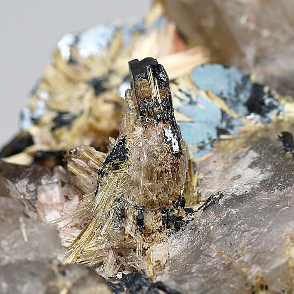 ブラジル産ルチルクォーツクラスター(原石567g)-slide-7