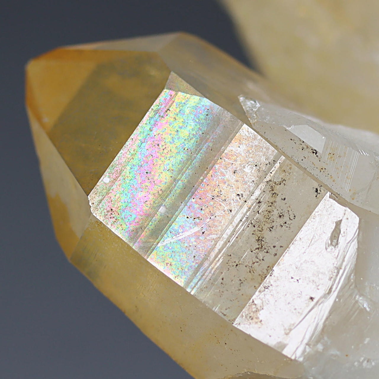 パキスタン/スカルドゥ産水晶ゴールデンヒーラークラスター(原石228g)-slide-10