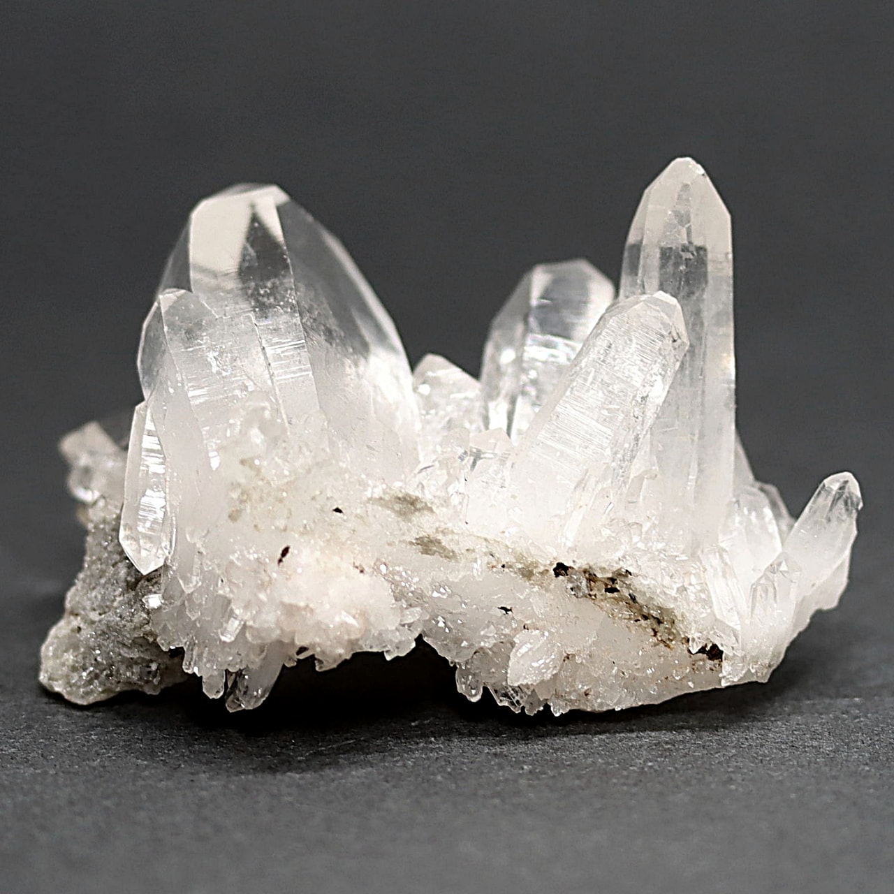 インド/サインジ産ヒマラヤ水晶クラスター(原石41.5g)-slide-0