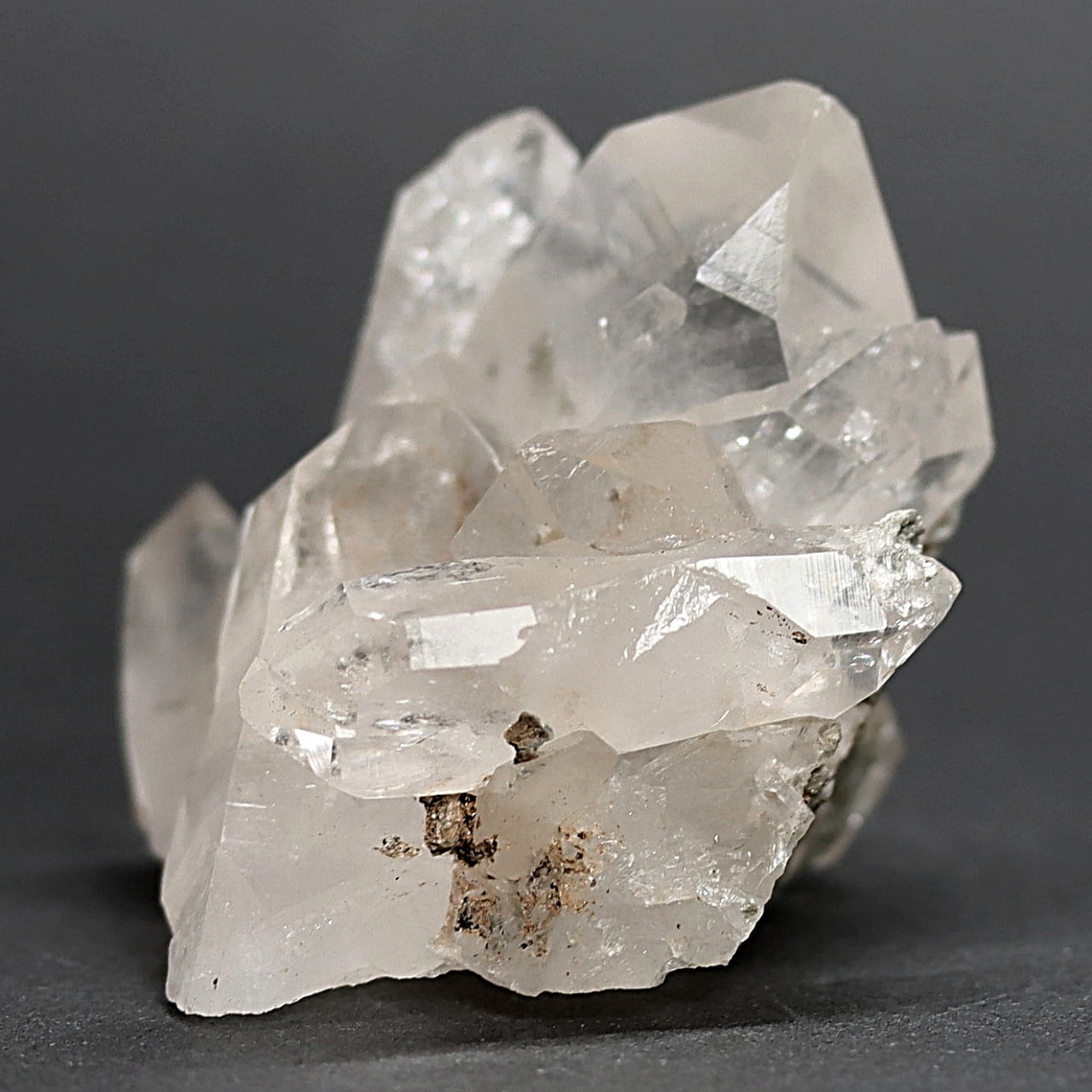 インド/サインジ産ヒマラヤ水晶クラスター(原石124g)-slide-1