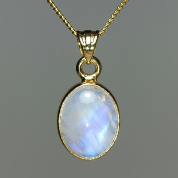 [高品質]ホワイトラブラドライトペンダントトップ/レインボームーンストーン（シルバー925・オーバル・イエローゴールドカラー）(WTLA-PT012IS)