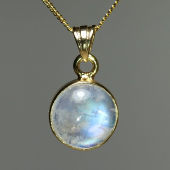 [高品質]ホワイトラブラドライトペンダントトップ/レインボームーンストーン（シルバー925・ラウンド・イエローゴールドカラー）(WTLA-PT014IS)