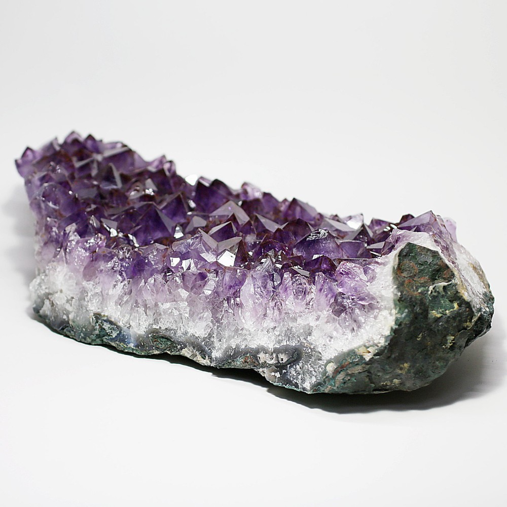アメジストクラスター4.2kg(紫水晶)原石パワーストーン エネルギー覚醒済