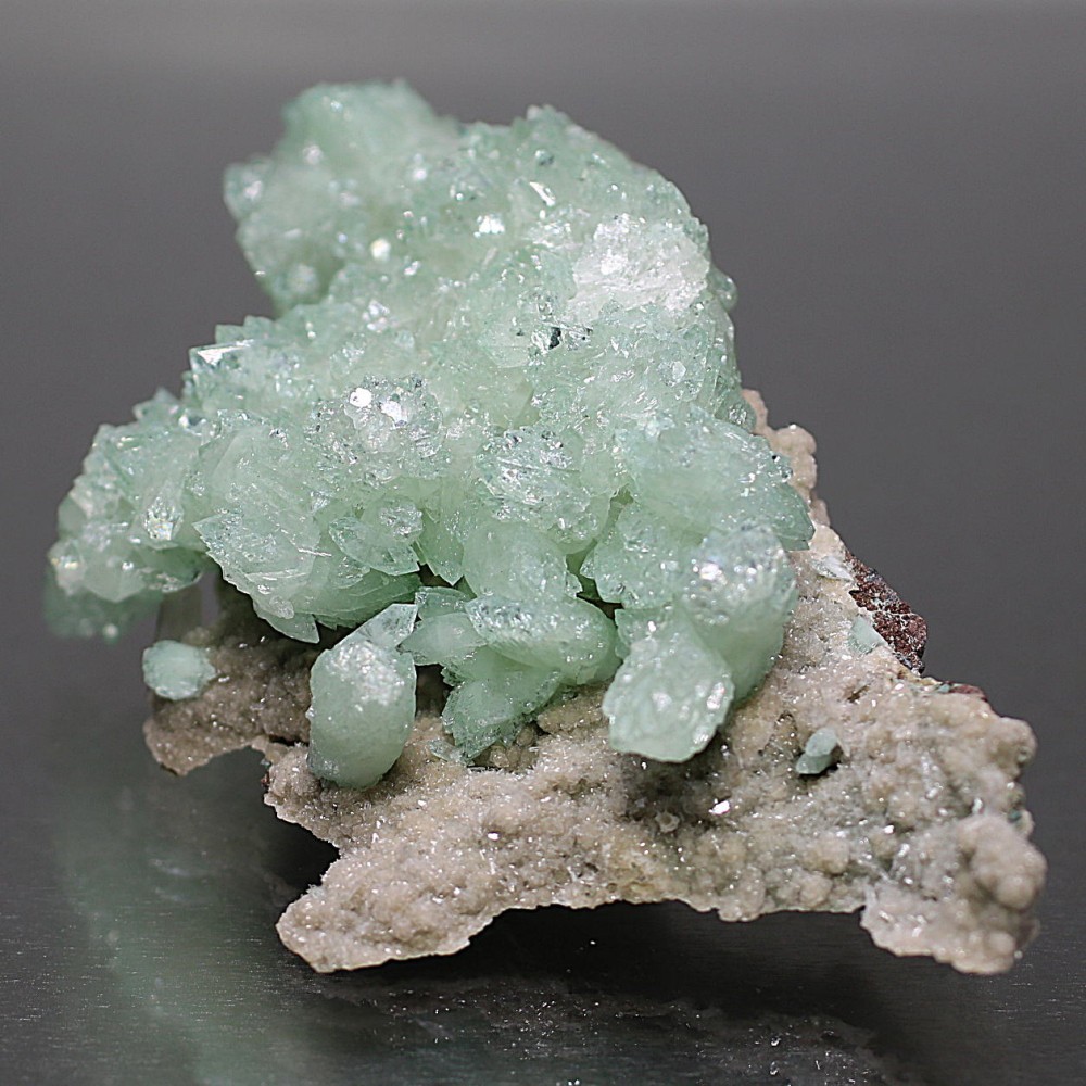 [高品質]インド産グリーンアポフィライト結晶石（フラワークラスター）