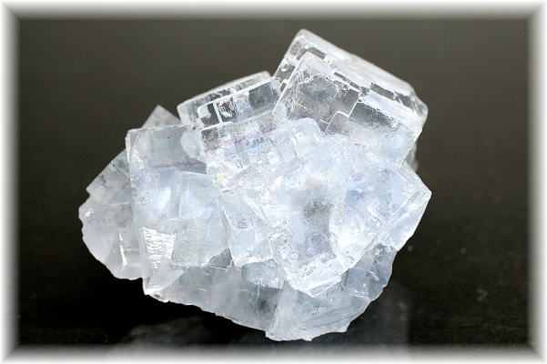[スペインアストゥリアス産]フローライト結晶石