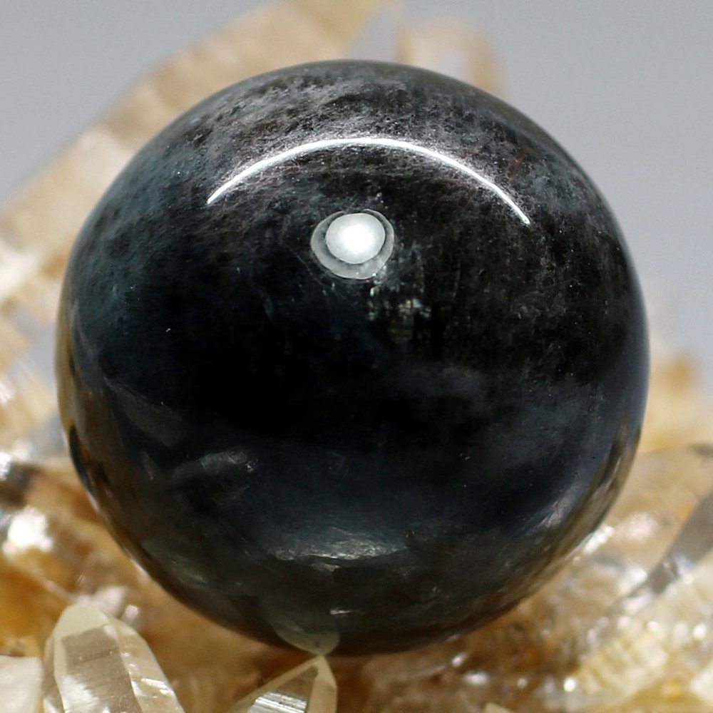 ブラックスターアクアマリン丸玉/スフィア（直径23.1mm）(BKAQ-SPH0177IS) | 天然石・パワーストーン Infonix