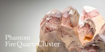 ストロベリーファントムクォーツ　クラスター　自立　ファイヤークォーツ　苺水晶⑥ ストロベリーファントムクォーツ ポイント ファイヤークォーツ