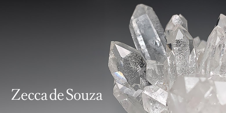 ゼッカデソーザ産（ゼッカデソウザ）水晶水晶クラスター、天然石