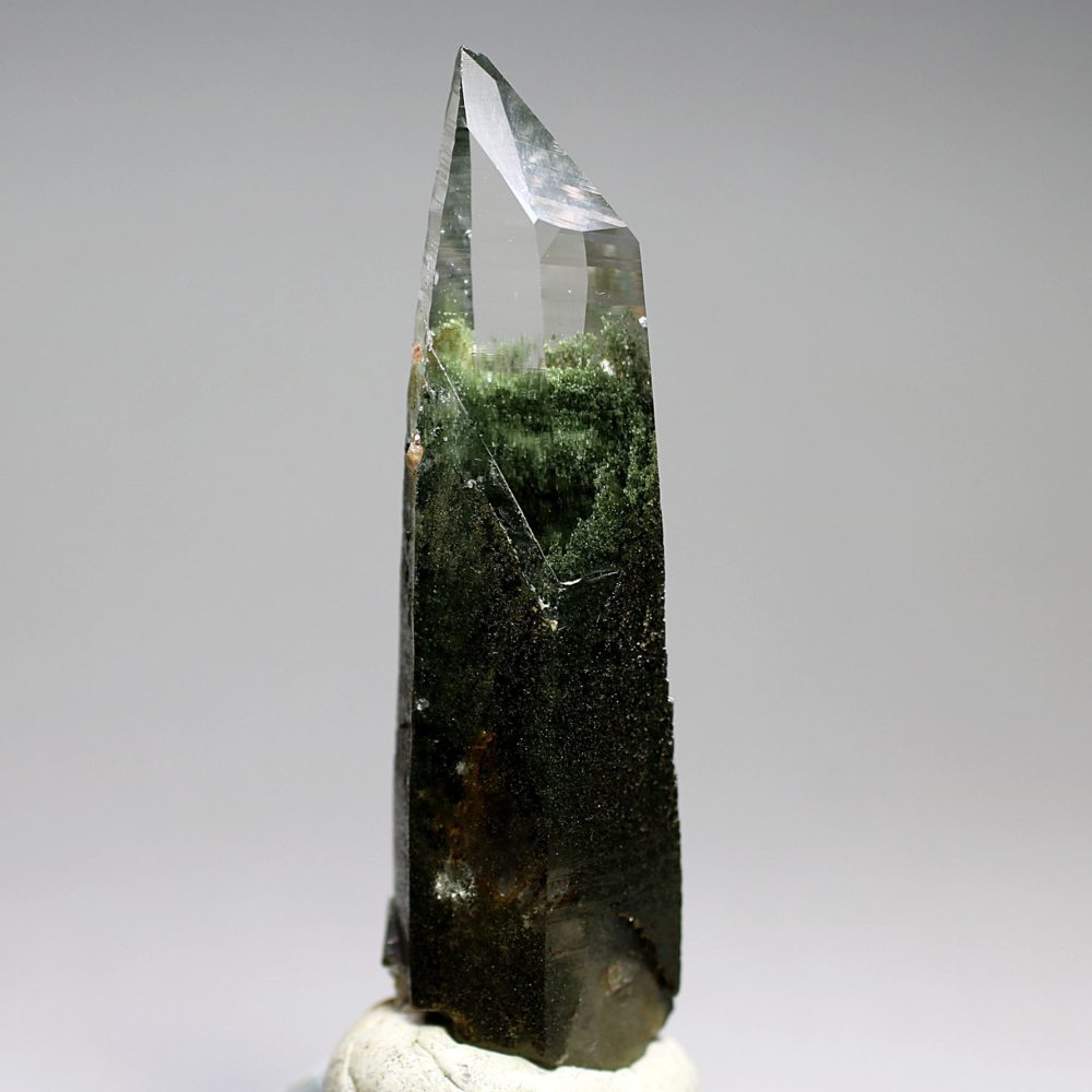高品質・ガネッシュヒマール産]ヒマラヤ水晶原石ナチュラルポイント