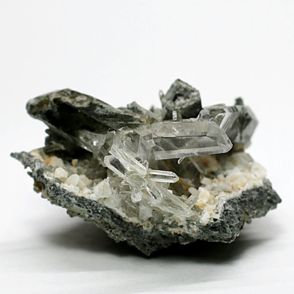 [高品質]ガネッシュヒマール産ヒマラヤ水晶クラスター/原石（61.4g）