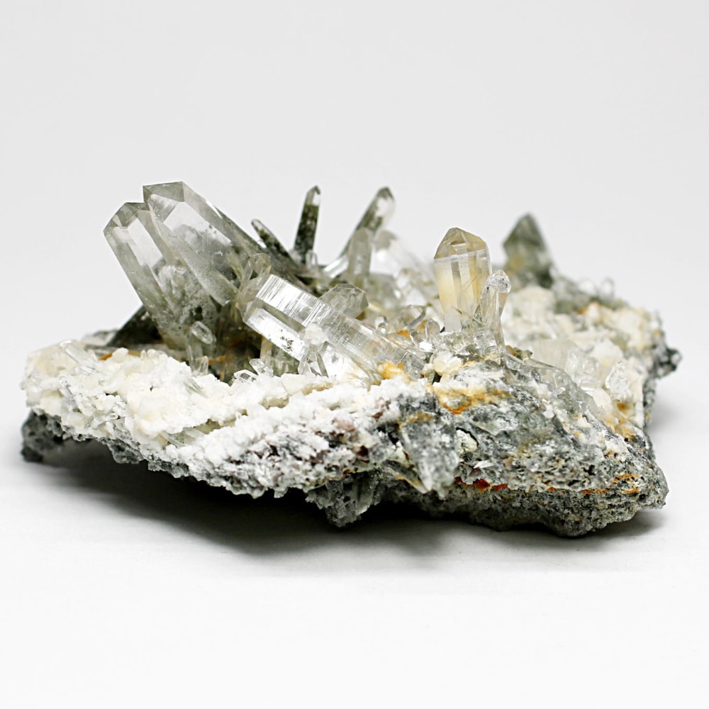 [高品質]ガネッシュヒマール産ヒマラヤ水晶クラスター（角閃石入り原石）
