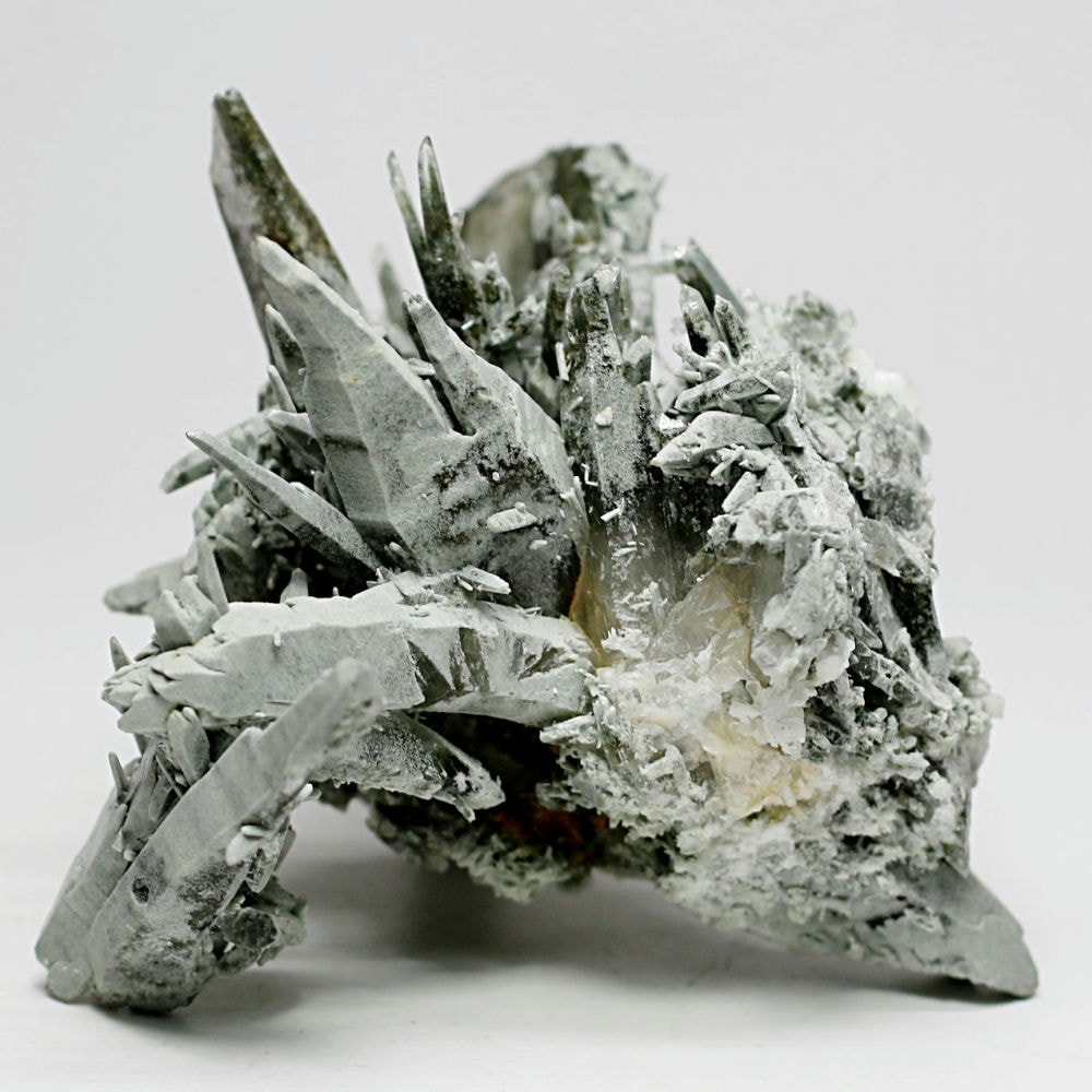 ガネッシュヒマール産ヒマラヤ水晶クラスター/原石（110g）