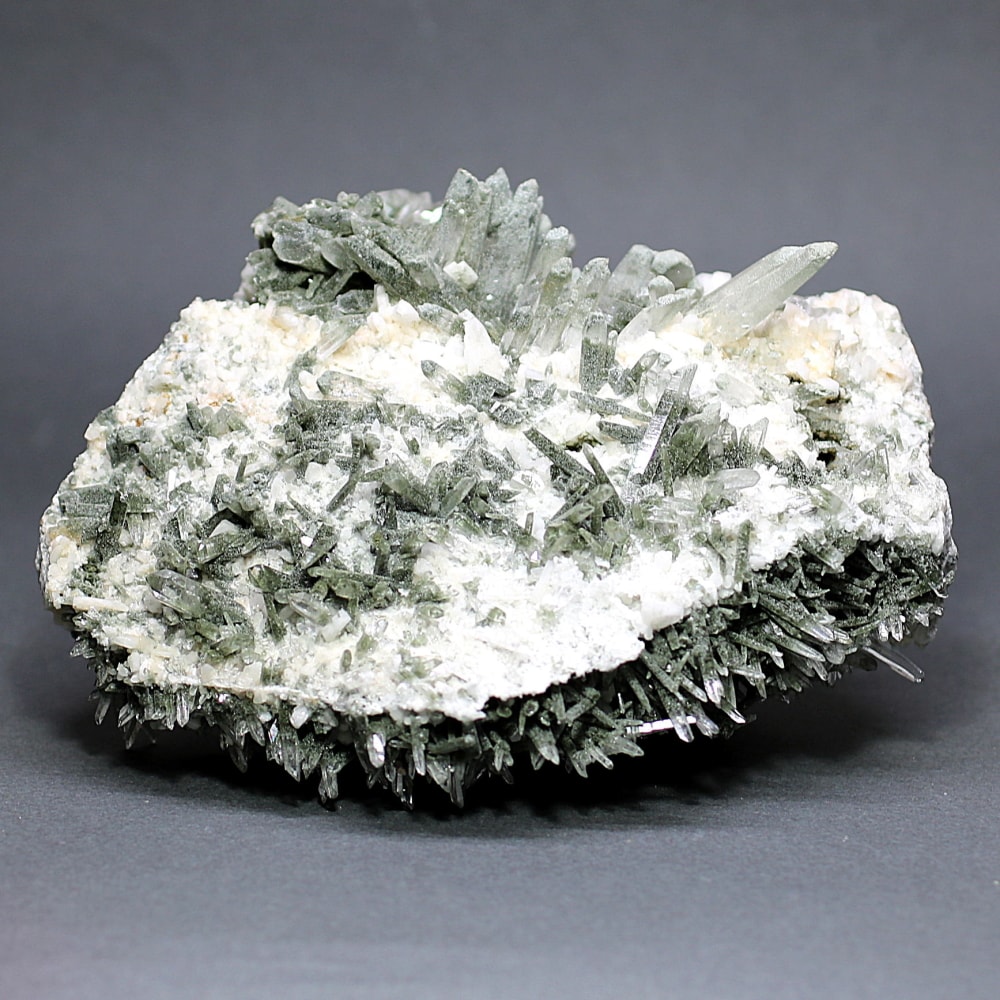 [ガネッシュヒマール産]ヒマラヤ水晶クラスター/原石（733g・特別価格）