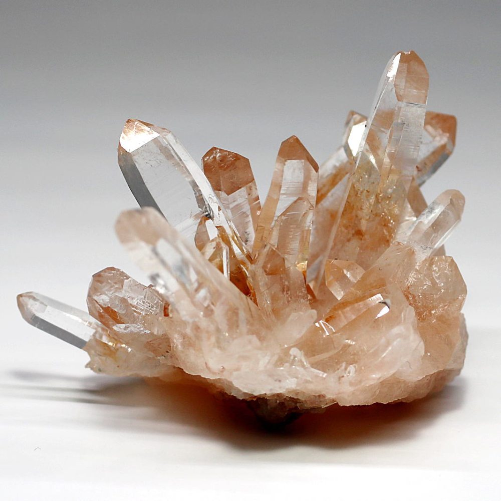 [高品質・インド/グラハン産]オレンジヒマラヤ水晶クラスター/ミニサイズ原石（高い透明度）