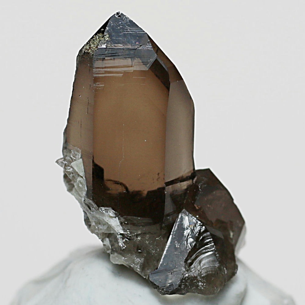 ガウリシャンカール産ヒマラヤ水晶原石/スモーキークォーツ（小さめナチュラルポイント）